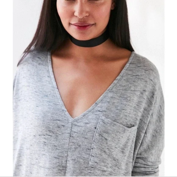 Urban Outfitters BDG V-Neck Drop Shoulder Sweater Light Chest Pocket SzXS/TP - Picture 3 of 7